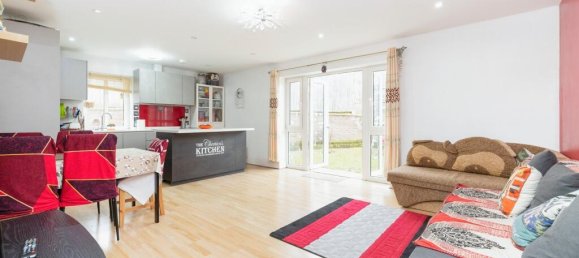 2 bedrooms Apartment in Bushey, United Kingdom No. 6215 8