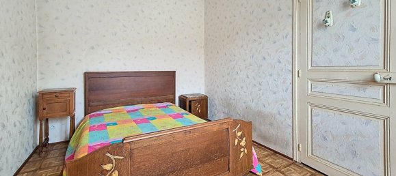 4 bedrooms House in Chatillon-Coligny, France No. 302693 12