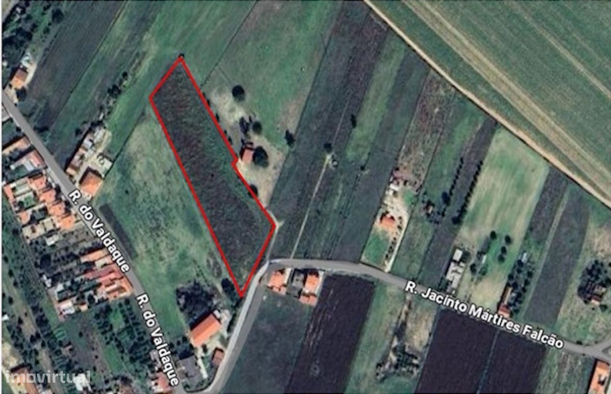Terrain à Alpiarca, Portugal 9400m² No. 223502