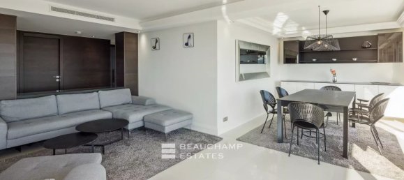 3 bedrooms Penthouse in Antibes, France No. 291843 6