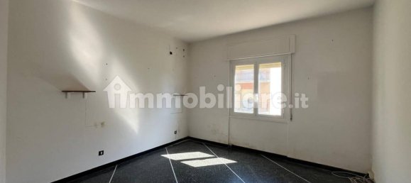 Apartamento de 2 dormitorios en Genoa, Italy No. 337221 9