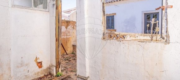 612m² Building in Faro, Portugal No. 65899 34