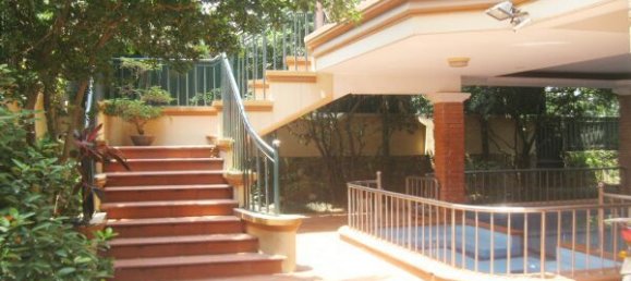 4 Schlafzimmer Villa in Tay Ho, Vietnam, Nr. 3214 2