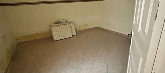 Дом с 4 комнатами в Патерно, Италия № 259716 24