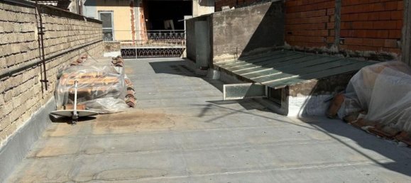 Дом с 4 комнатами в Патерно, Италия № 259716 21