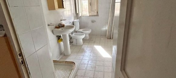 Дом с 4 комнатами в Патерно, Италия № 259716 28