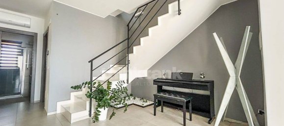 7 rooms Apartment in San Giovanni la Punta, Italy No. 148557 14