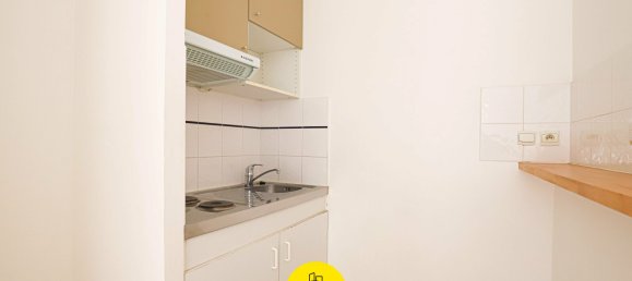 Studio in Marseille, France No. 349869 6