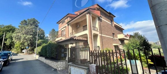 Apartamento de 5 divisões em Monterotondo, Italy N.º 26373 2