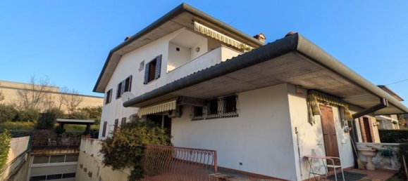 4 rooms House in Bassano del Grappa, Italy No. 52327 2