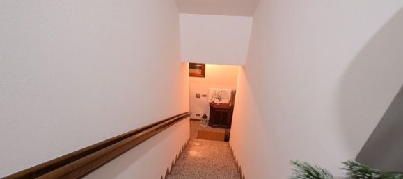 4 rooms House in Bassano del Grappa, Italy No. 52327 18