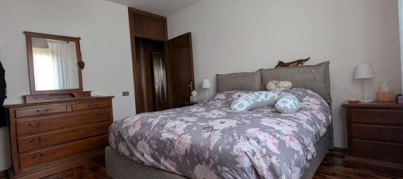 4 rooms House in Bassano del Grappa, Italy No. 52327 11