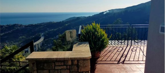 3 bedrooms Villa in Sanremo, Italy No. 218630 8