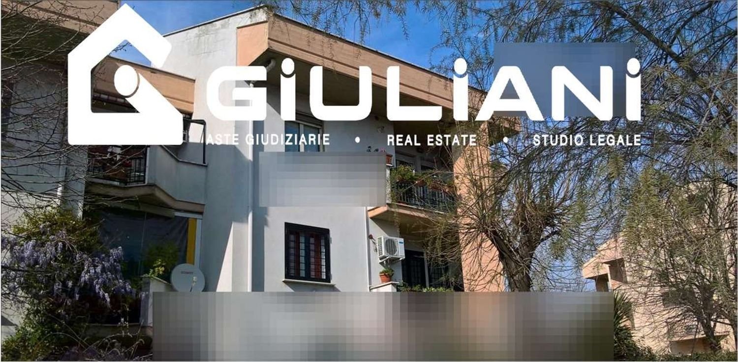 5 rooms Apartment in Castel Gandolfo, Italy No. 136679