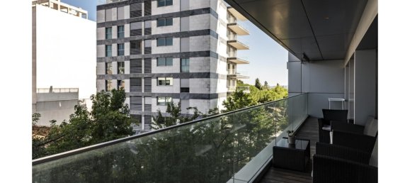 4 bedrooms Apartment in Lisbon, Portugal No. 110044 33