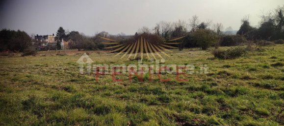 900m² Land in Giavera del Montello, Italy No. 323469 23