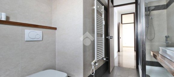 2 bedrooms Apartment in Mariano Comense, Italy No. 282289 22