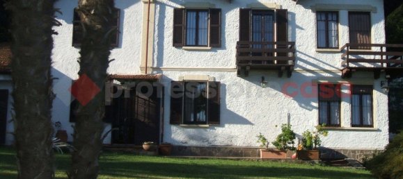 Villa de 4 habitaciónes en Stresa, Italy No. 269481 3