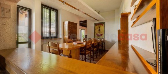 Villa de 4 habitaciónes en Stresa, Italy No. 269481 6