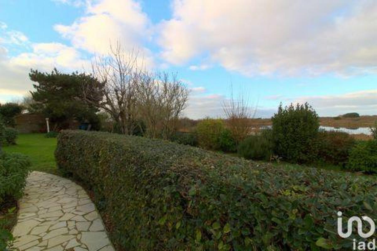 Casa de 5 dormitorios en Ploemeur, France No. 8620