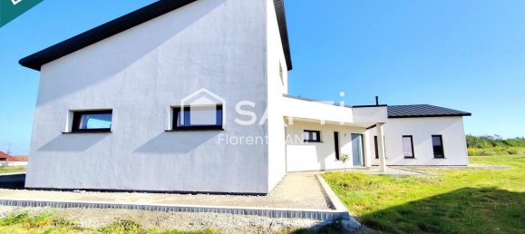 3 bedrooms House in Tromborn, France No. 248148 3
