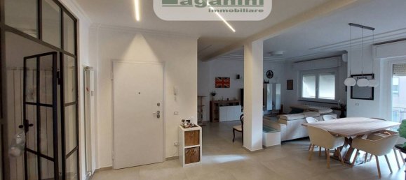 4 bedrooms Apartment in La Spezia, Italy No. 163248 5