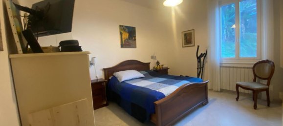 Дом с 9 комнатами в Луни, Италия № 151630 15