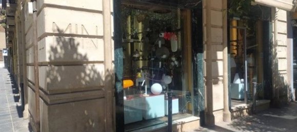 72m² Commercial property in Granada, Spain No. 148088 4