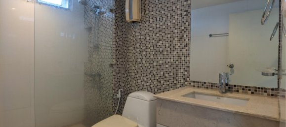 3 bedrooms Condo in Bangkok, Thailand No. 2110 6