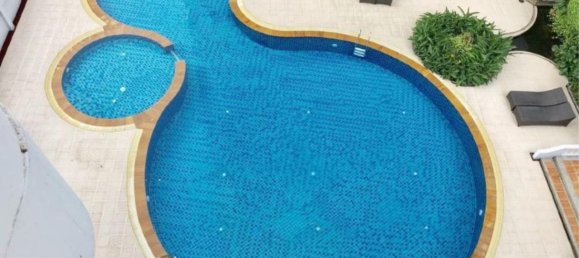 3 bedrooms Condo in Bangkok, Thailand No. 2110 17