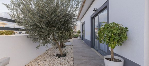 4 bedrooms House in Setubal, Portugal No. 117202 10
