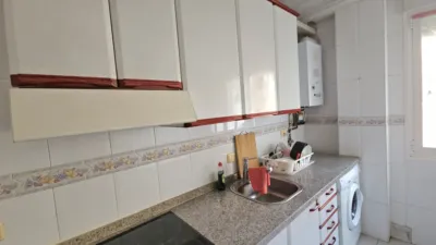 3 bedrooms Apartment in Leon, Spain No. 138783