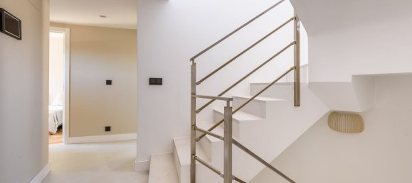 7 bedrooms Villa in Marbella, Spain No. 33836 15