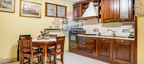 4-Zimmer Villa in Caronno Pertusella, Italy, Nr. 236049 18