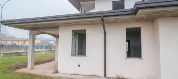 4غرفة فيلا في Sant'Alessio con Vialone, Italy رقم 126468 17