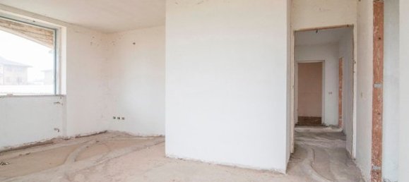 4غرفة فيلا في Sant'Alessio con Vialone, Italy رقم 126468 4