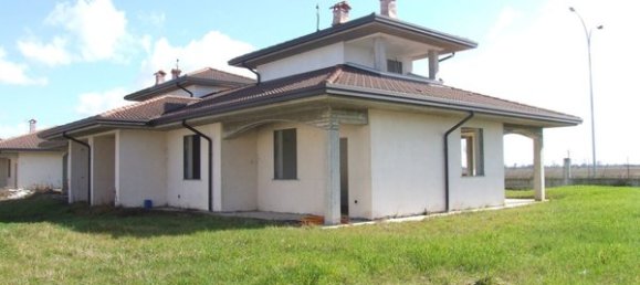 4غرفة فيلا في Sant'Alessio con Vialone, Italy رقم 126468 29