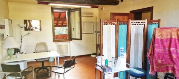 468m² Building in Parma, Italy No. 337650 16