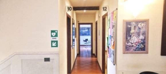 468m² Building in Parma, Italy No. 337650 12