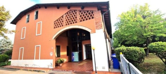 468m² Building in Parma, Italy No. 337650 22