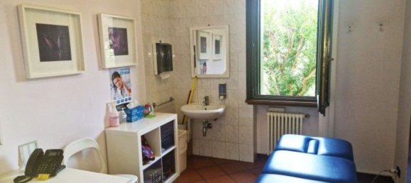 468m² Building in Parma, Italy No. 337650 3