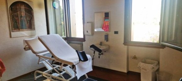 468m² Building in Parma, Italy No. 337650 15