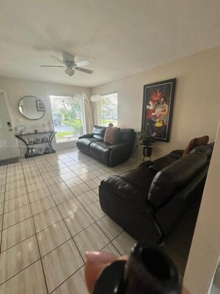 3 bedrooms House in Miami, USA No. 238475