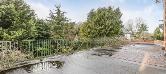 Дом с 3 спальнями в Монкен-Хэдли, Великобритания № 6594 2