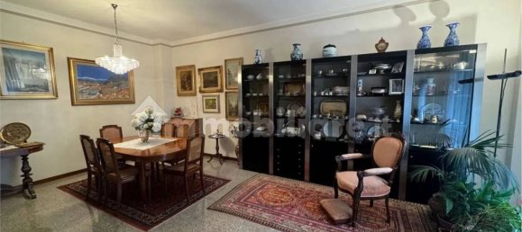 5 bedrooms Apartment in Voghera, Italy No. 341513 4