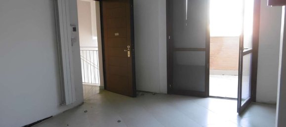 Apartamento de 3 divisões em Ornago, Italy N.º 5301 2