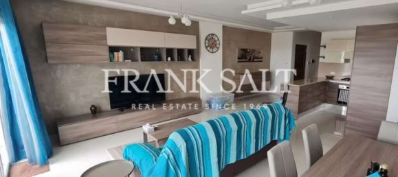 2 Schlafzimmer Penthouse in Nadur, Malta, Nr. 5952 3