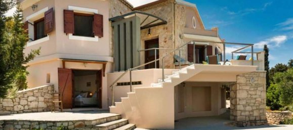 3 bedrooms Commercial property in Zakynthos, Greece No. 622 2