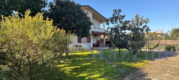 10 Schlafzimmer Villa in Forte dei Marmi, Italy, Nr. 312279 2
