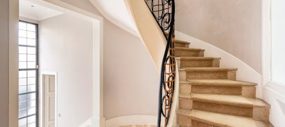 6 bedrooms Hotel in Neuilly-sur-Seine, France No. 188776 2